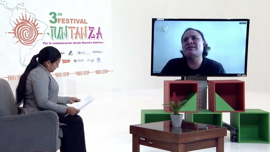 Andrés Tapia, comunicador comunitario